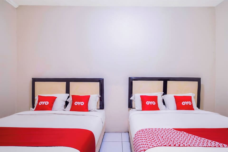 Family Suite | Desk, free WiFi, bed sheets