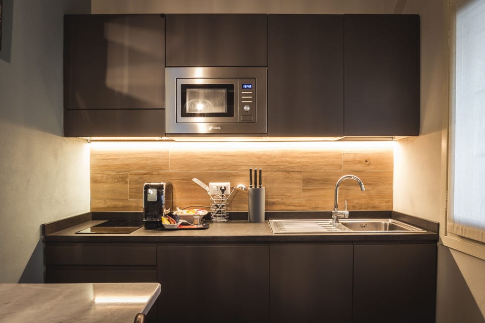 Apartment, 1 Queen Bed with Sofa bed, Kitchenette | Private kitchen | Fridge, microwave, dishwasher, espresso maker