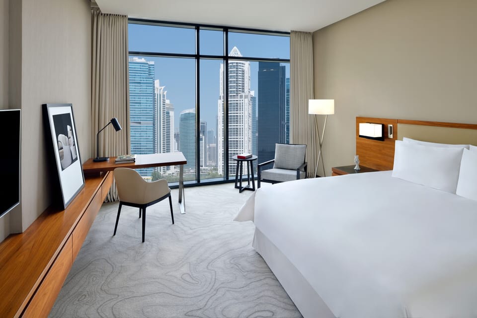 Premium bedding, minibar, in-room safe, desk
