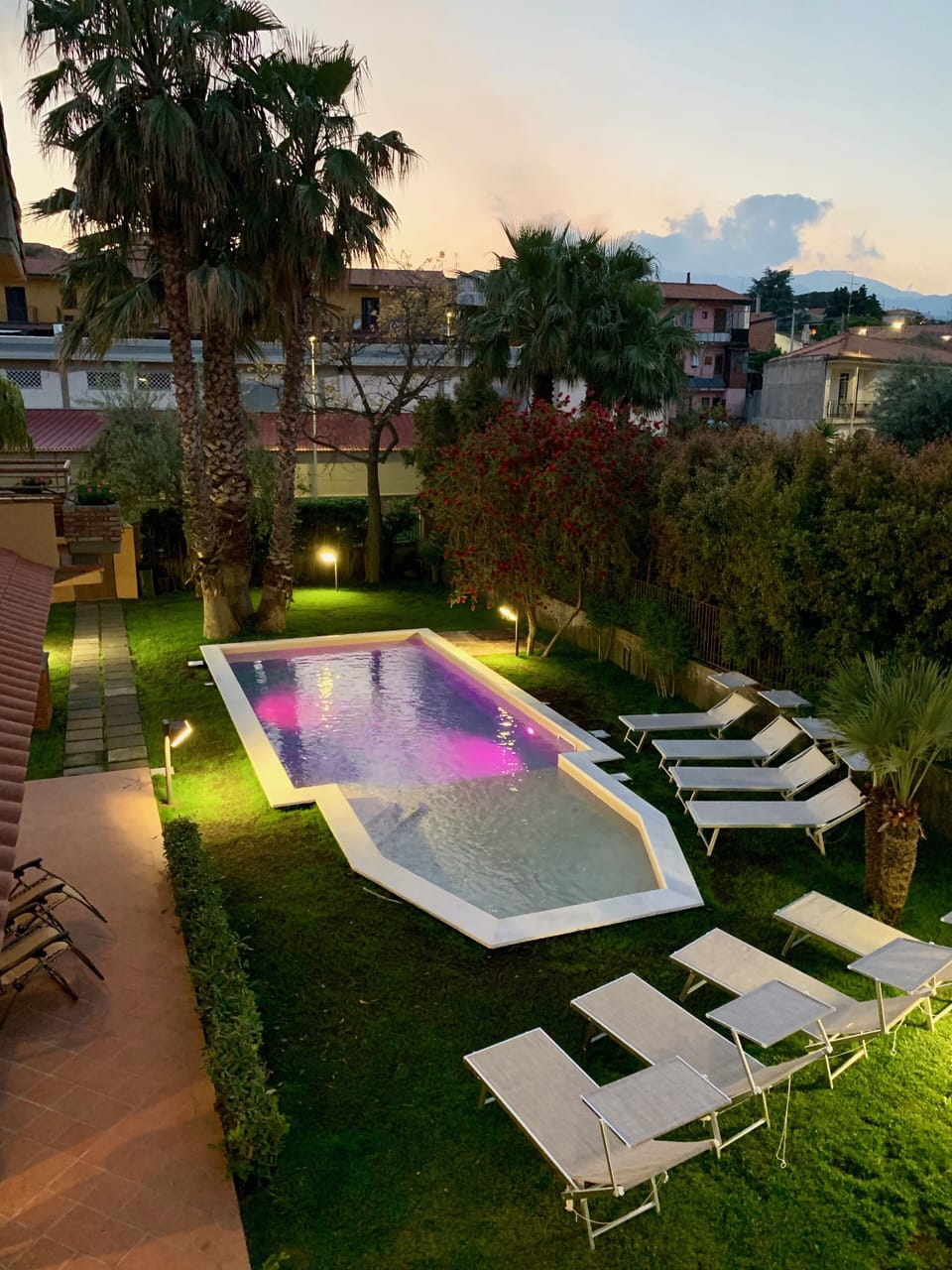 Seasonal outdoor pool, sun loungers