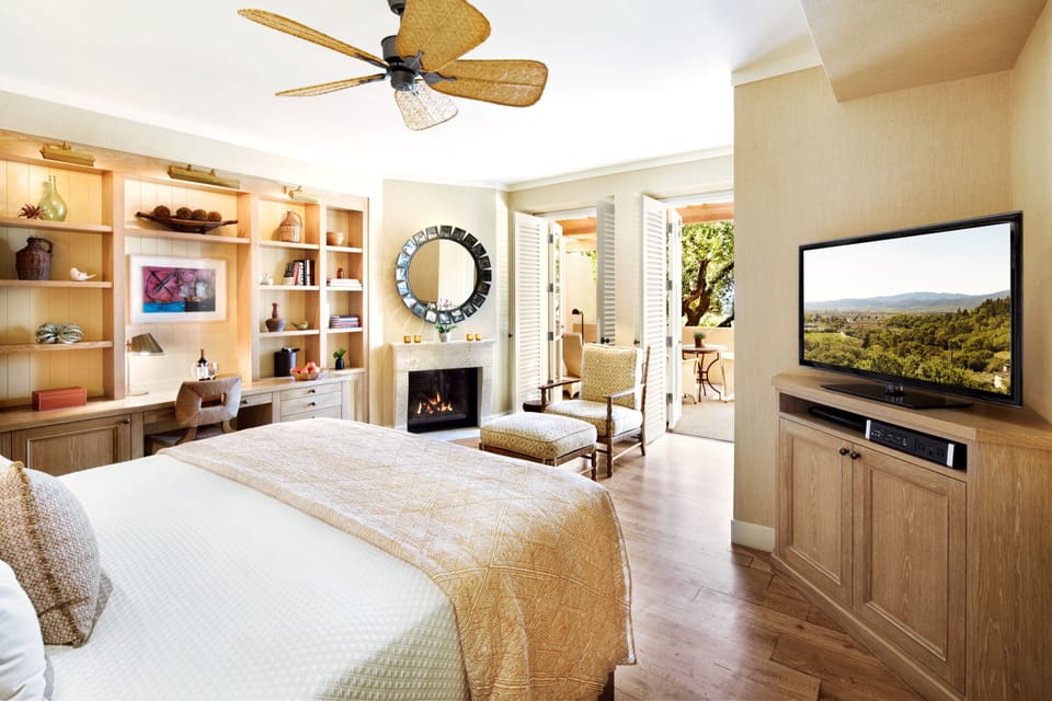 Garden View Room | Minibar, in-room safe, iron/ironing board, free WiFi