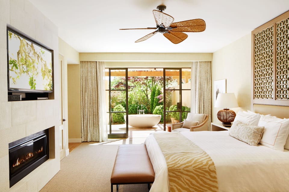 Deluxe Suite, Garden Area (Private) | Minibar, in-room safe, iron/ironing board, free WiFi