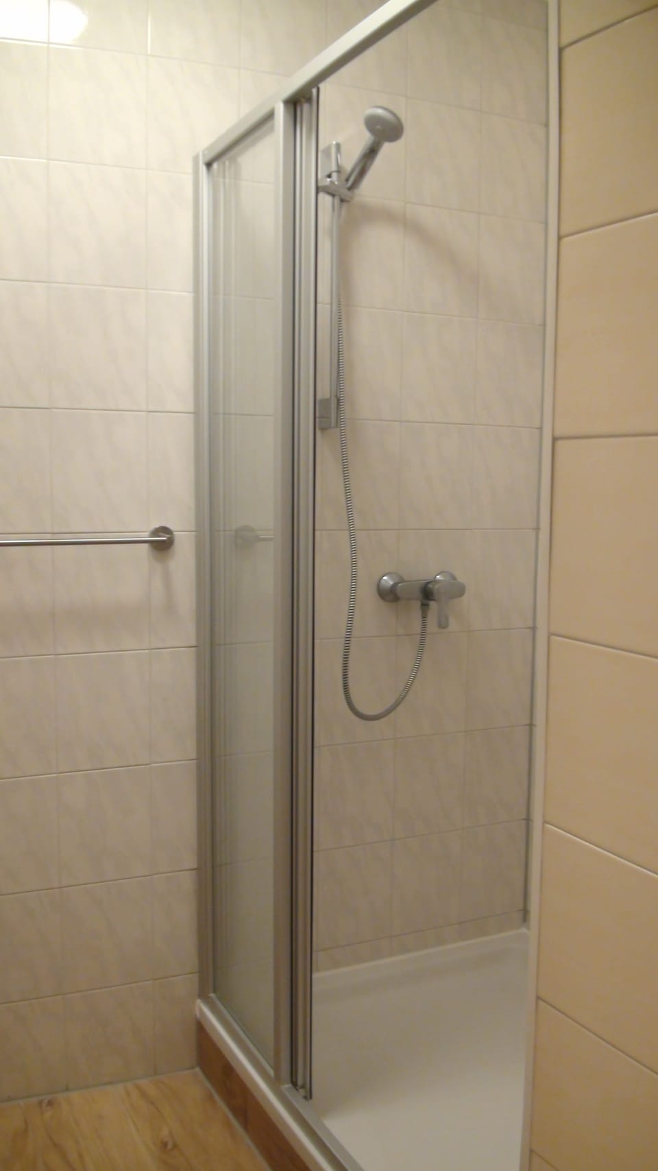 Apartment, 2 Bedrooms | Bathroom | Shower, free toiletries, hair dryer, towels