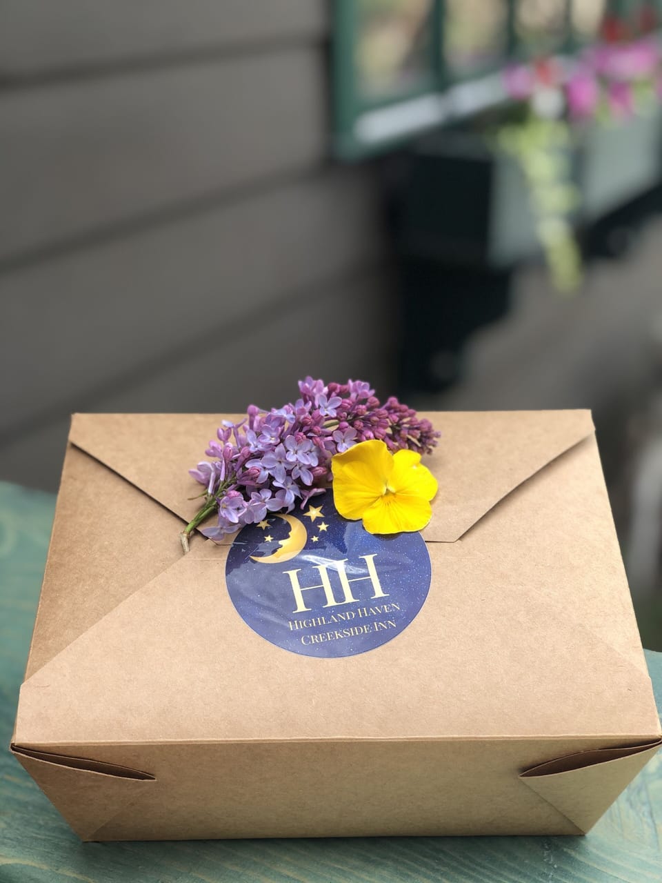 Free daily full breakfast