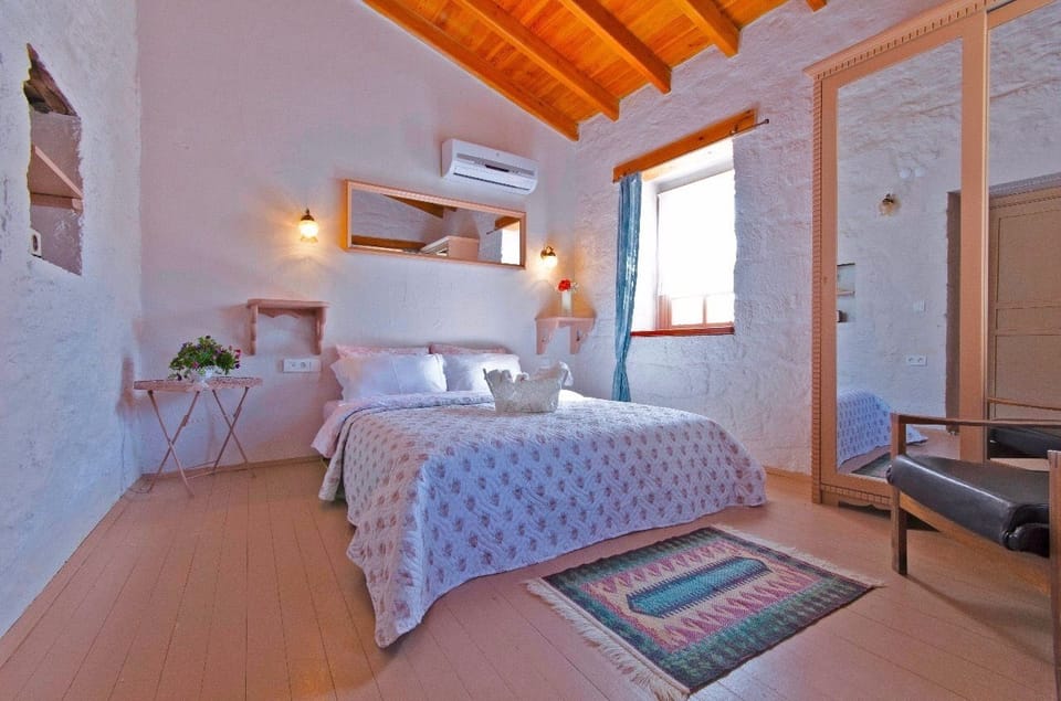 Deluxe Double Room, Garden View | Garden view