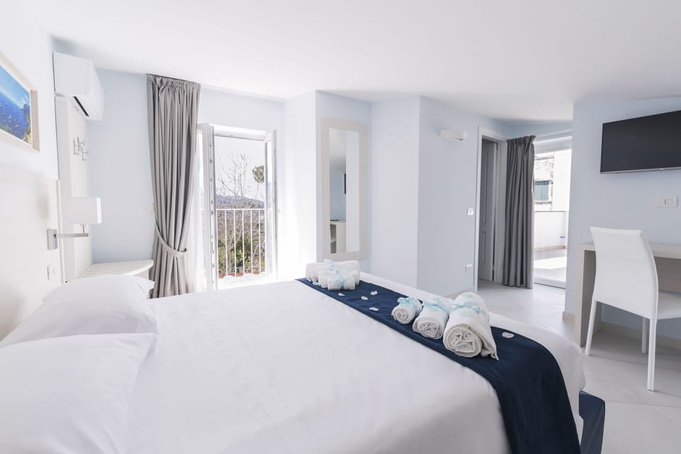 Exclusive Condo | Minibar, in-room safe, blackout drapes, soundproofing