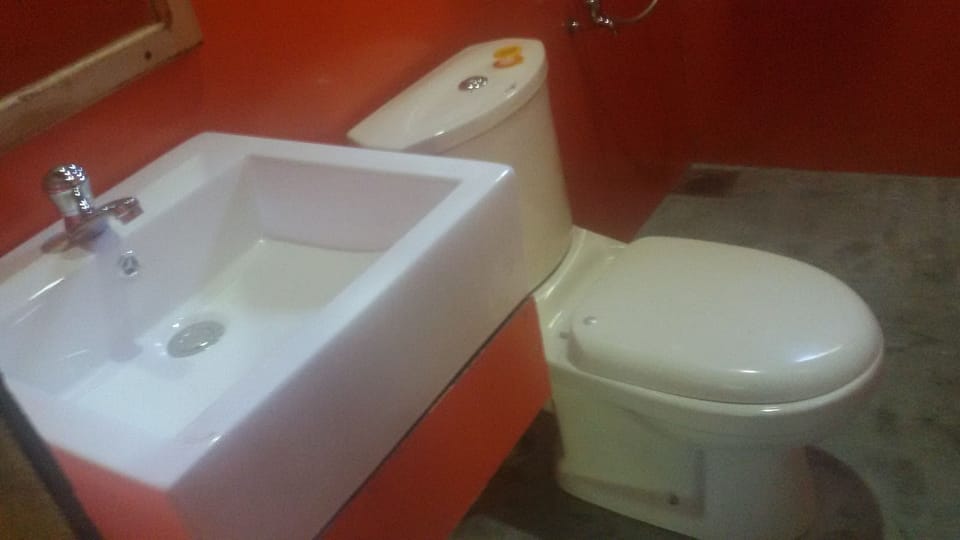 Family Tent, Non Smoking, Mountain View | Bathroom sink