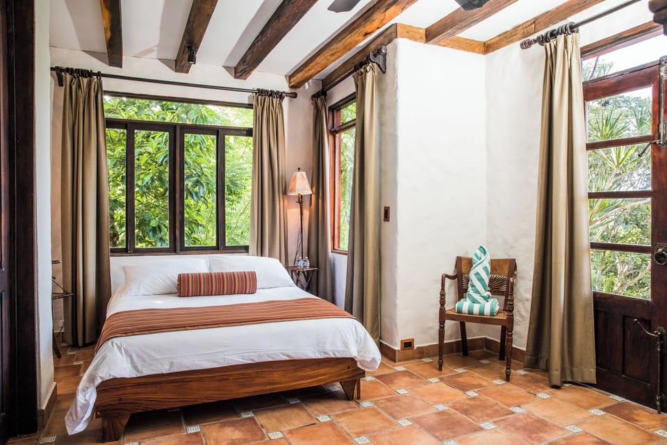 Pillowtop beds, WiFi (free), bed sheets