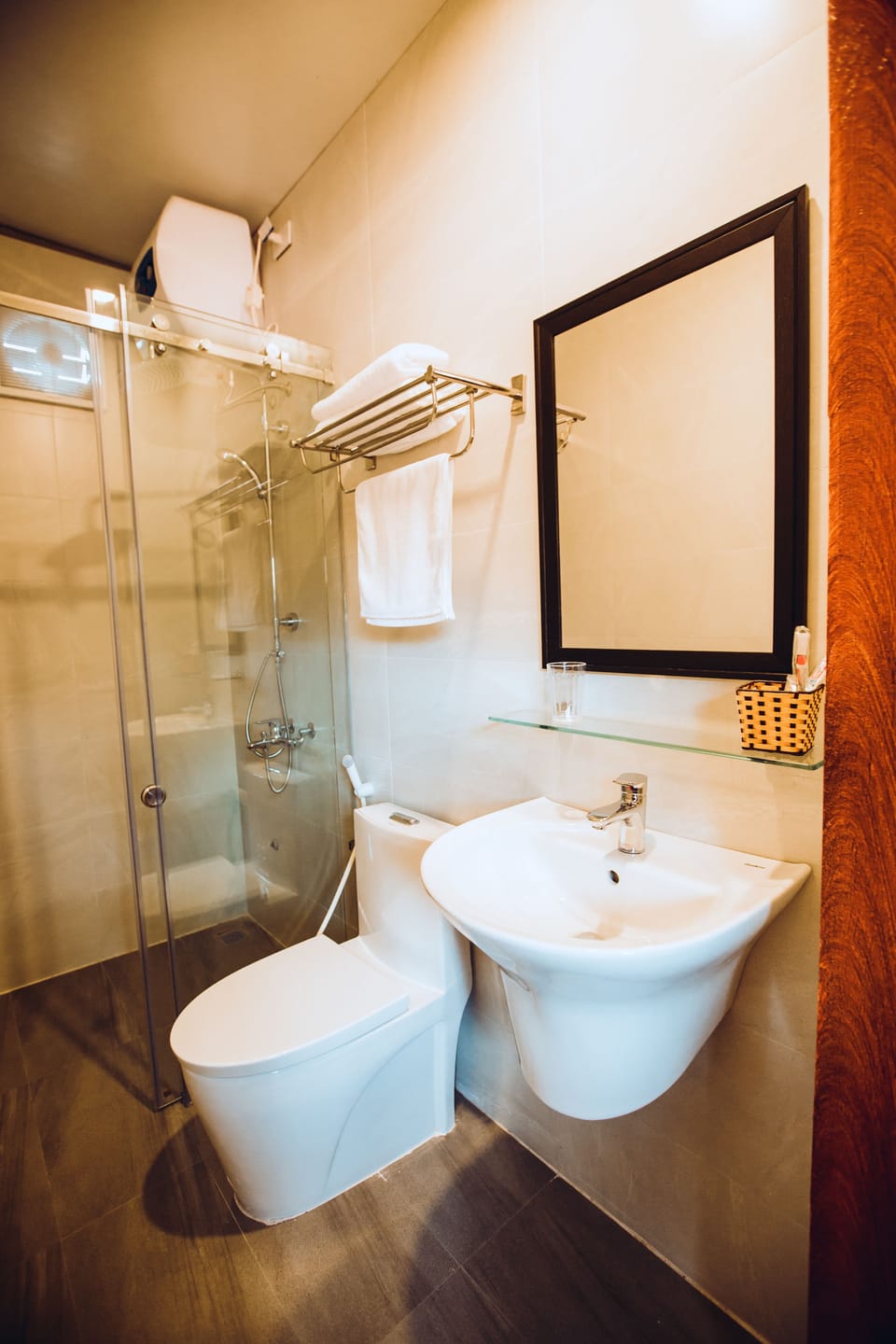 Shower, free toiletries, hair dryer, slippers
