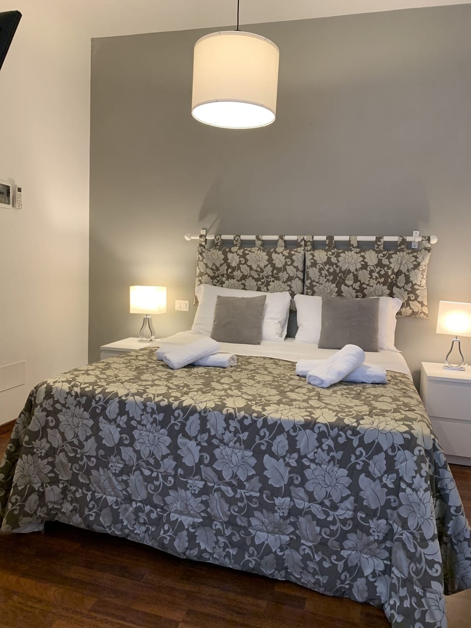 Standard Triple Room, Ensuite | Egyptian cotton sheets, premium bedding, Select Comfort beds