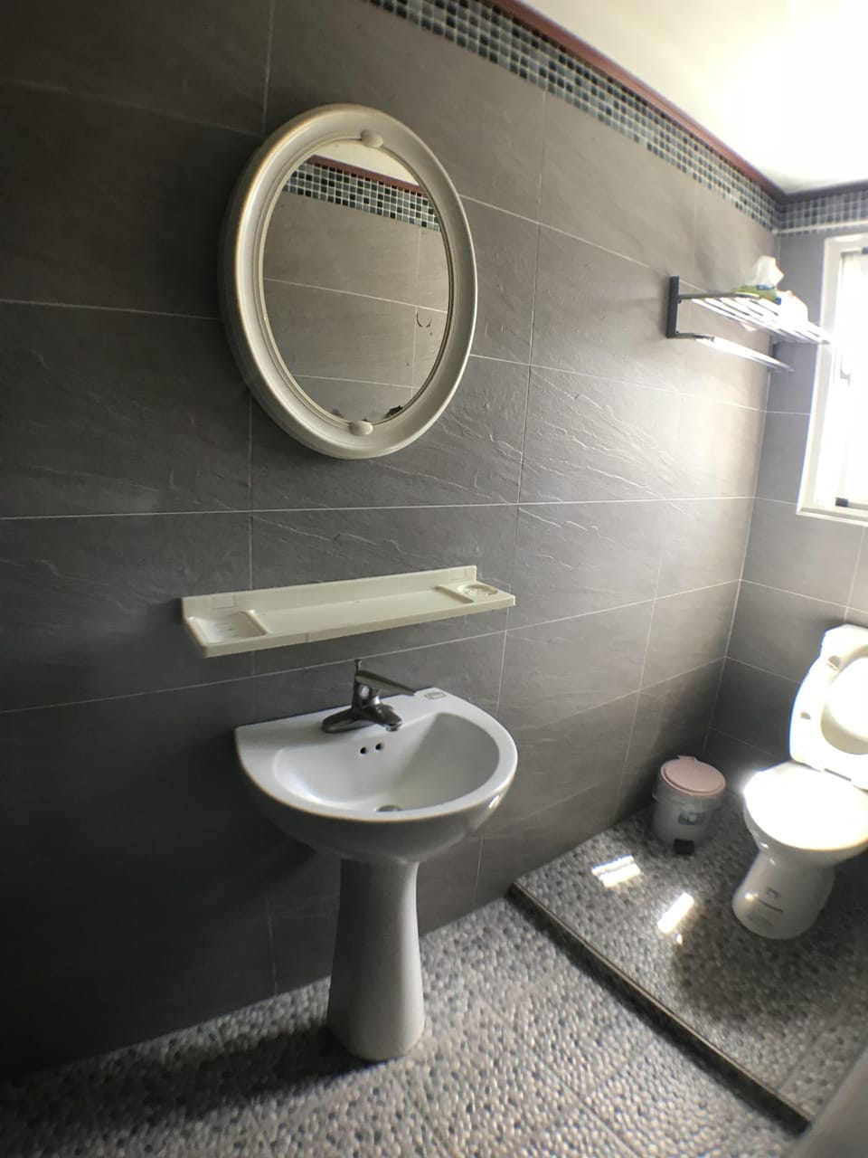 Family Room (6 People) | Bathroom | Shower, free toiletries, hair dryer, slippers