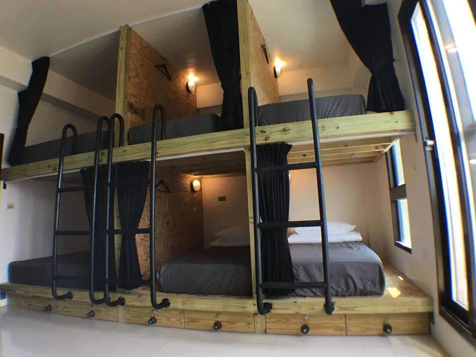Signature Shared Dormitory, Mixed Dorm, Shared Bathroom | In-room safe, individually decorated, individually furnished