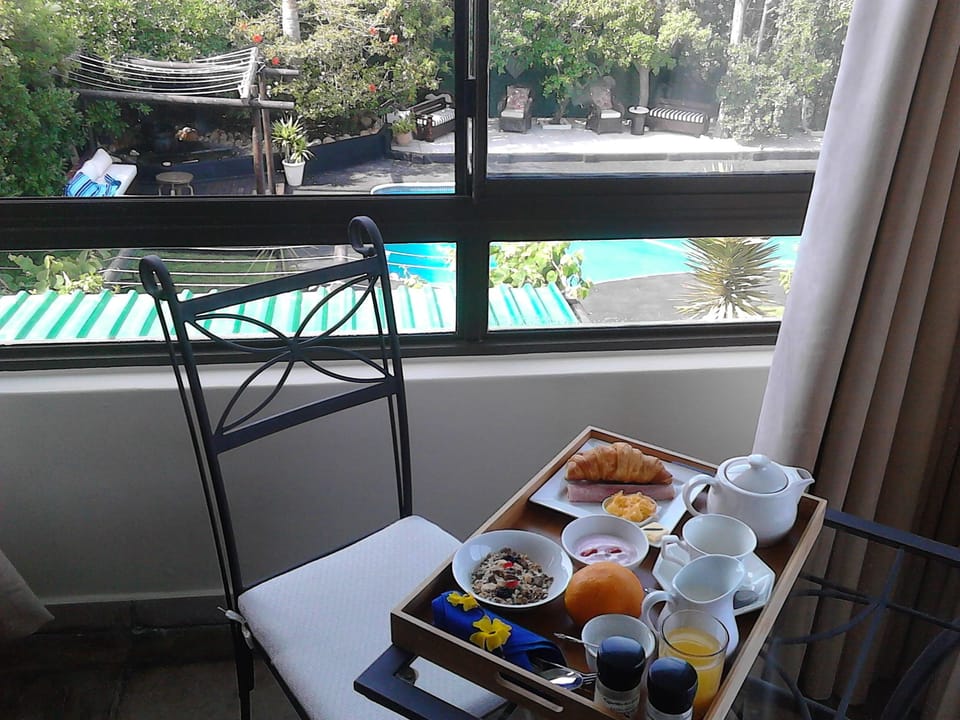 Deluxe Double Room, 1 Bedroom, Non Smoking, Pool View | Breakfast meal | Daily continental breakfast (ZAR 55.00 per person)