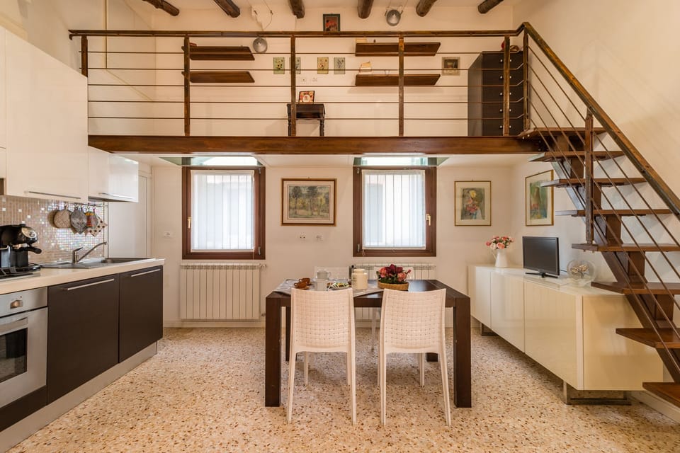 Apartment, 1 Bedroom | In-room dining