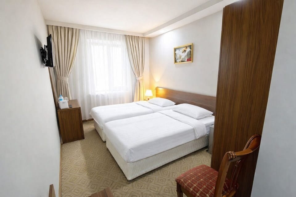 Standard Double Room, 1 Double Bed | Egyptian cotton sheets, premium bedding, in-room safe, desk