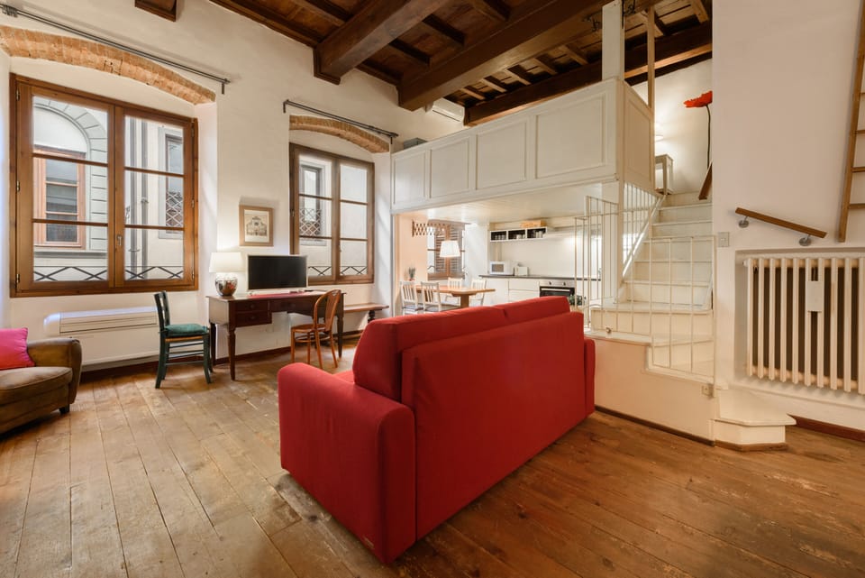 Apartment, 1 Bedroom | Living area | 40-inch Smart TV with digital channels