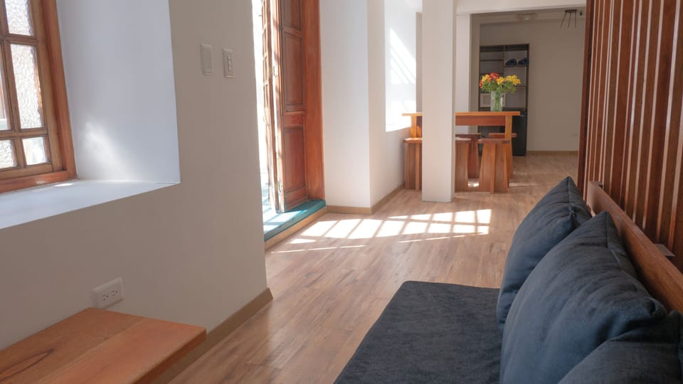 Basic Single Room | Living area | 30-inch Smart TV with digital channels, Netflix, streaming services