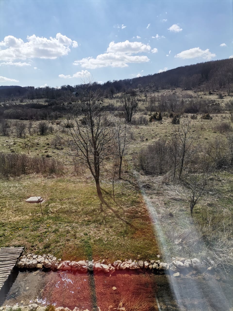 Deluxe Room, 1 Queen Bed, Non Smoking | In-room safe, desk, free WiFi, bed sheets