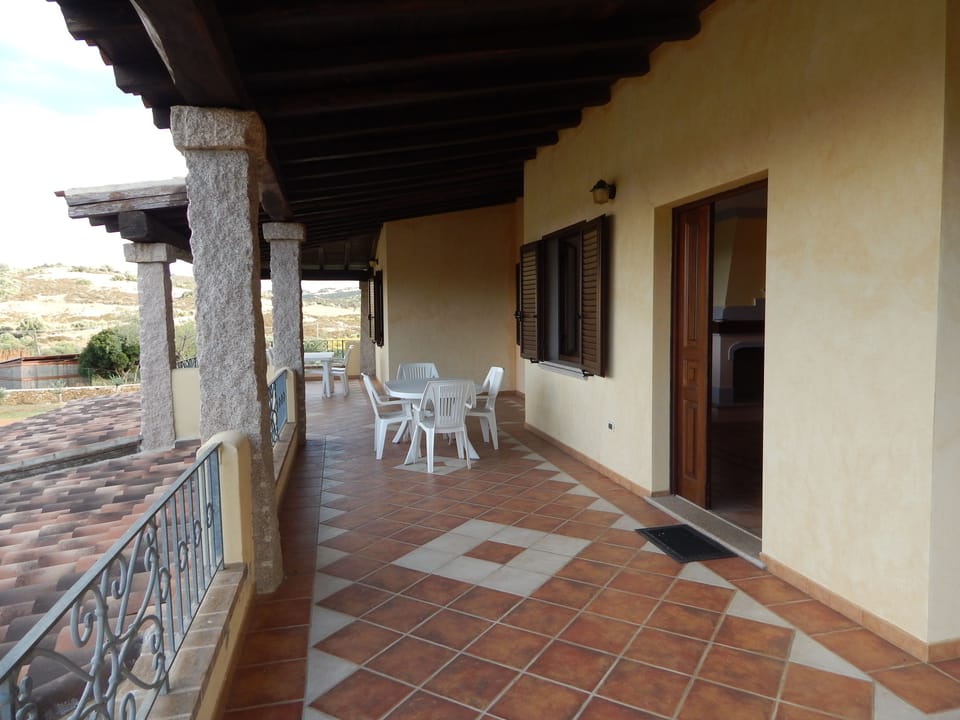 Apartment, 3 Bedrooms | Terrace/patio