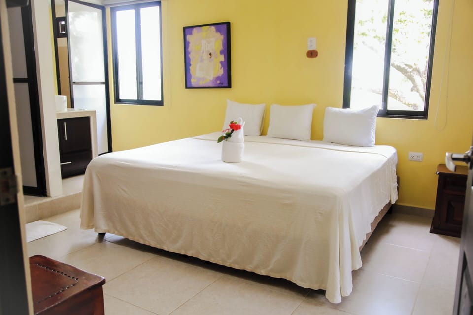 Standard Room, 1 Bedroom, Non Smoking | Blackout drapes, iron/ironing board (on request), WiFi (free)