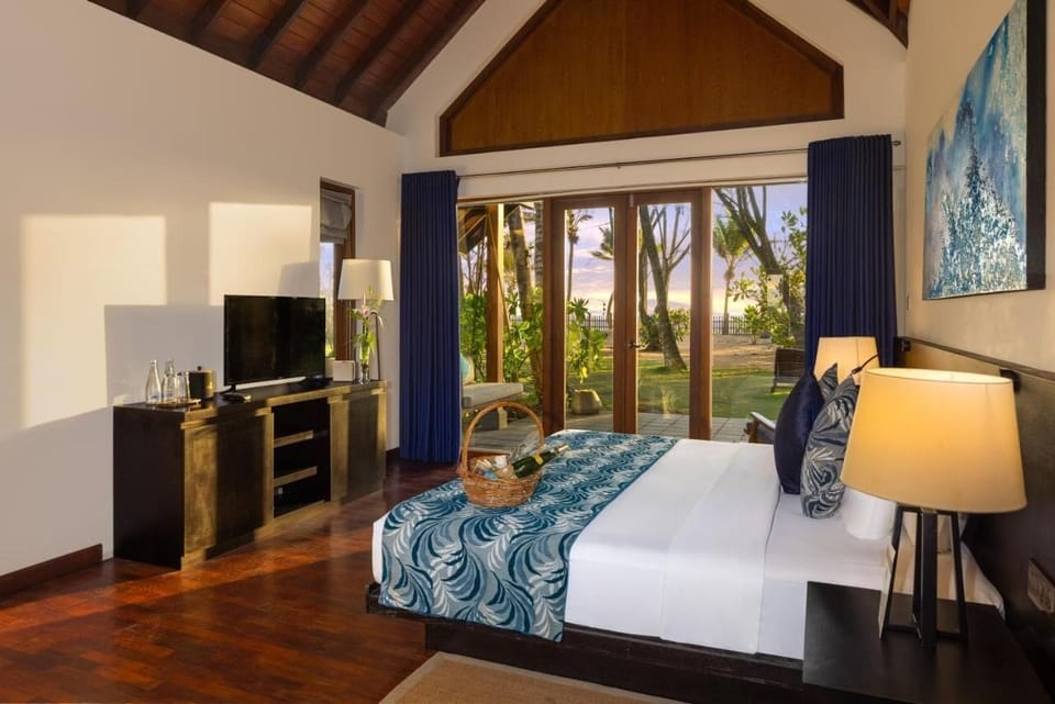 Luxury Villa, 1 King Bed, Private Pool, Ocean View | Minibar, desk, soundproofing, iron/ironing board