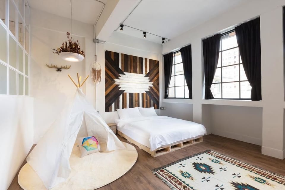 Comfort Double Room | Desk, blackout drapes, soundproofing, free WiFi