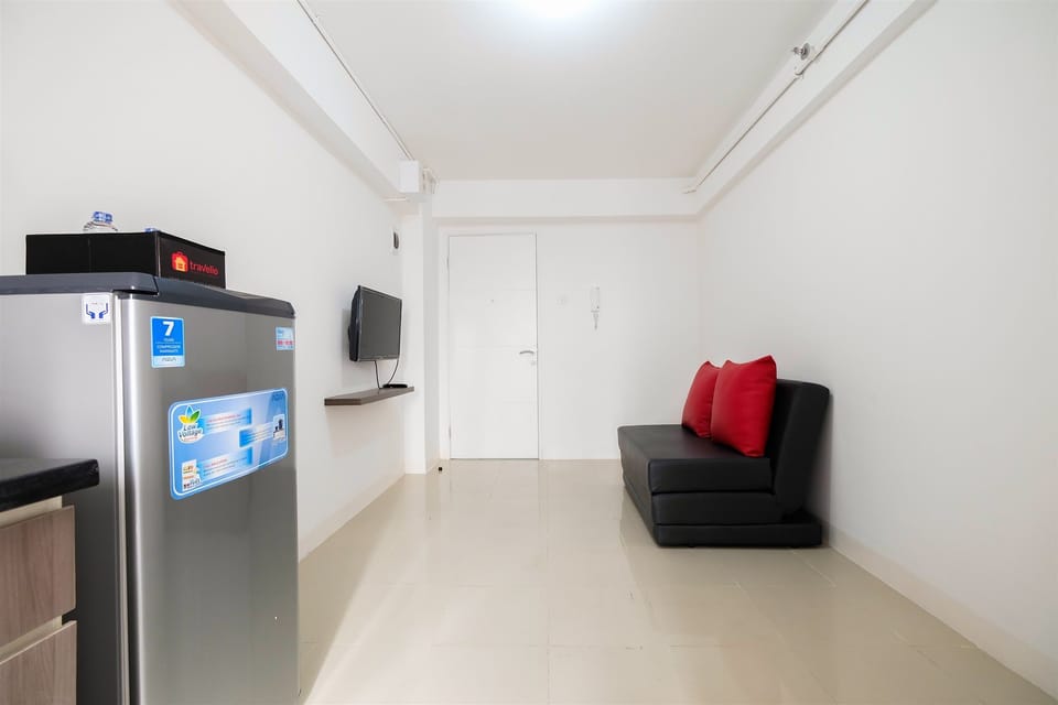 Room | Living area | TV