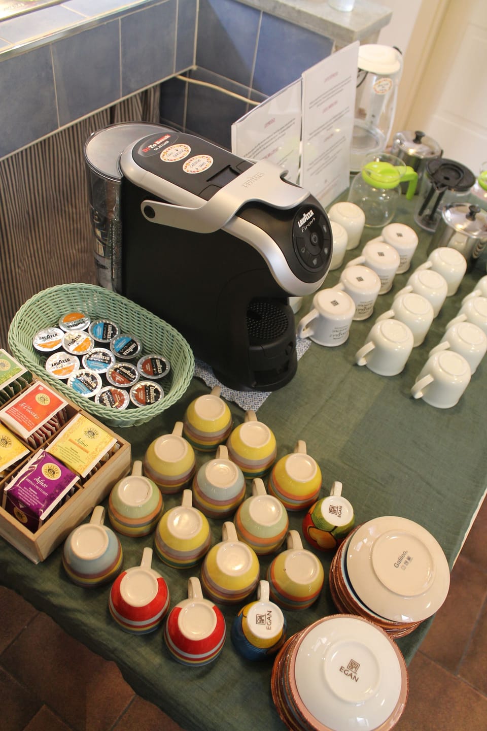 Breakfast area