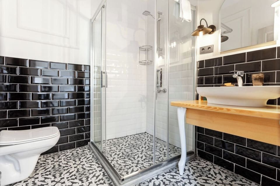Cezayir Rooms Hotel in Istanbul