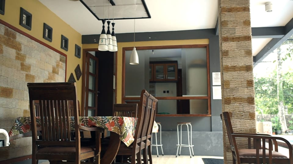 Family Villa, 6 Bedrooms, Mountain View | In-room dining