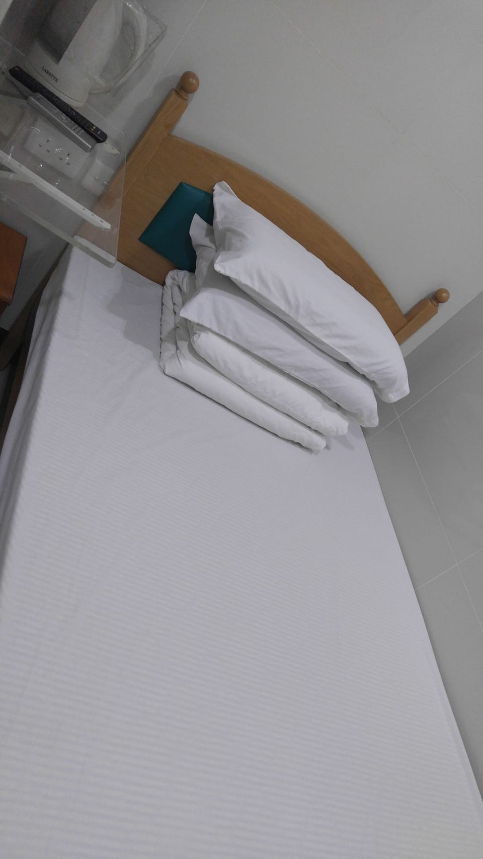 Economy Double Room | Blackout drapes, free WiFi, bed sheets