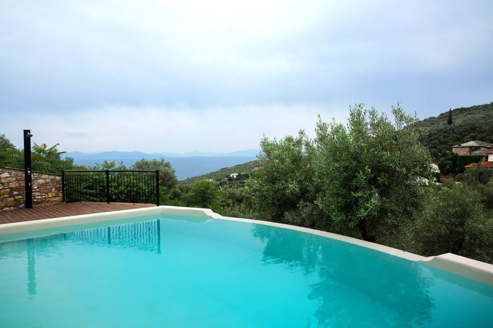 Private pool