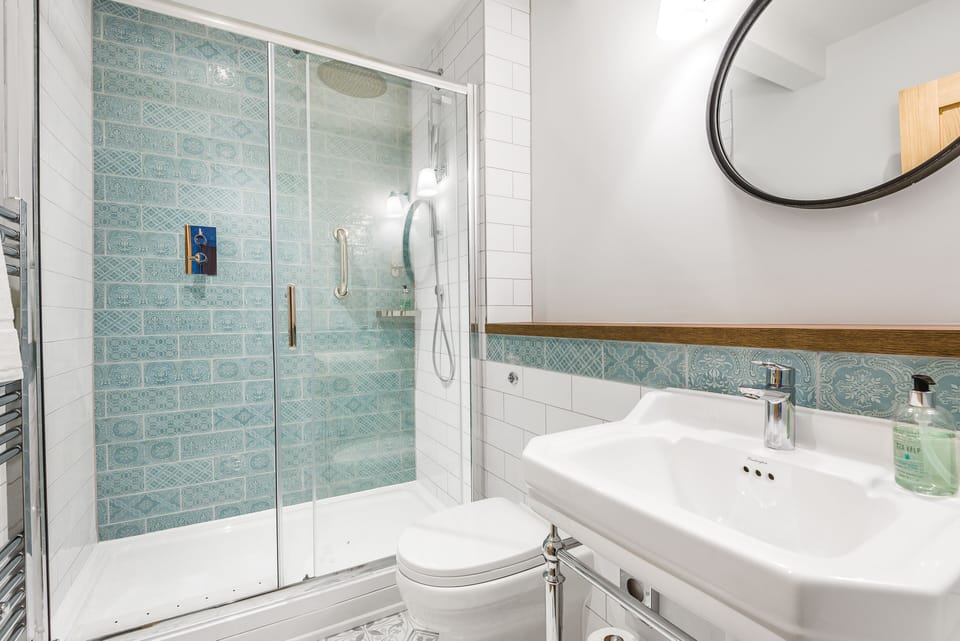 Superior Double Room, Ensuite | Bathroom