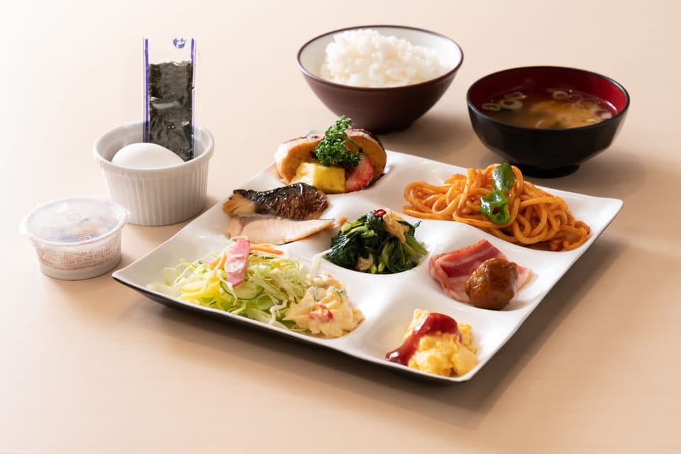 Daily buffet breakfast for a fee