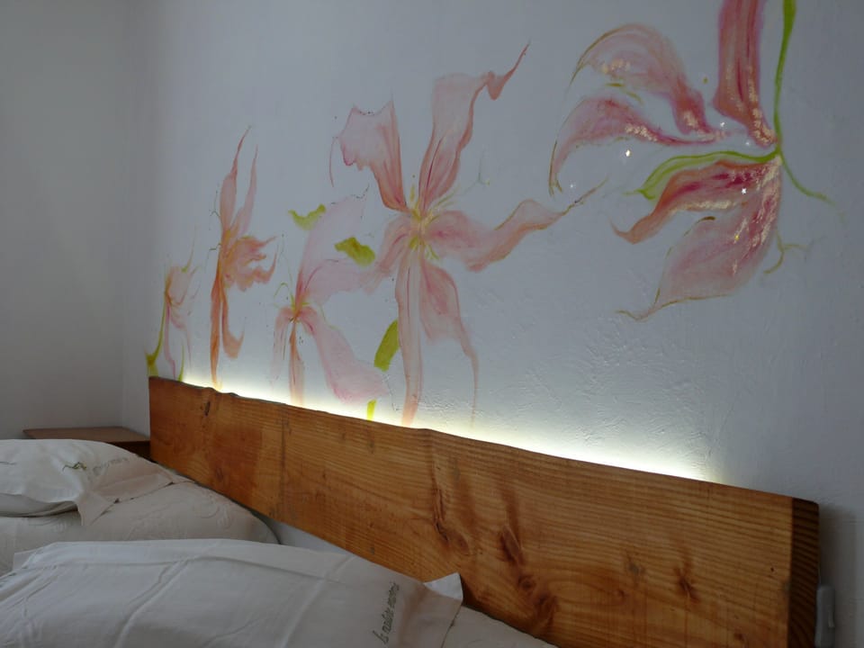 1 bedroom, individually decorated, individually furnished, soundproofing