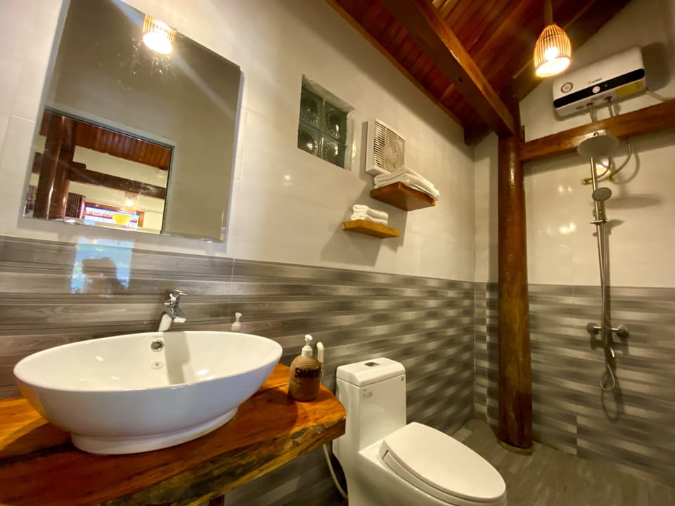 Shower, hydromassage showerhead, designer toiletries, hair dryer
