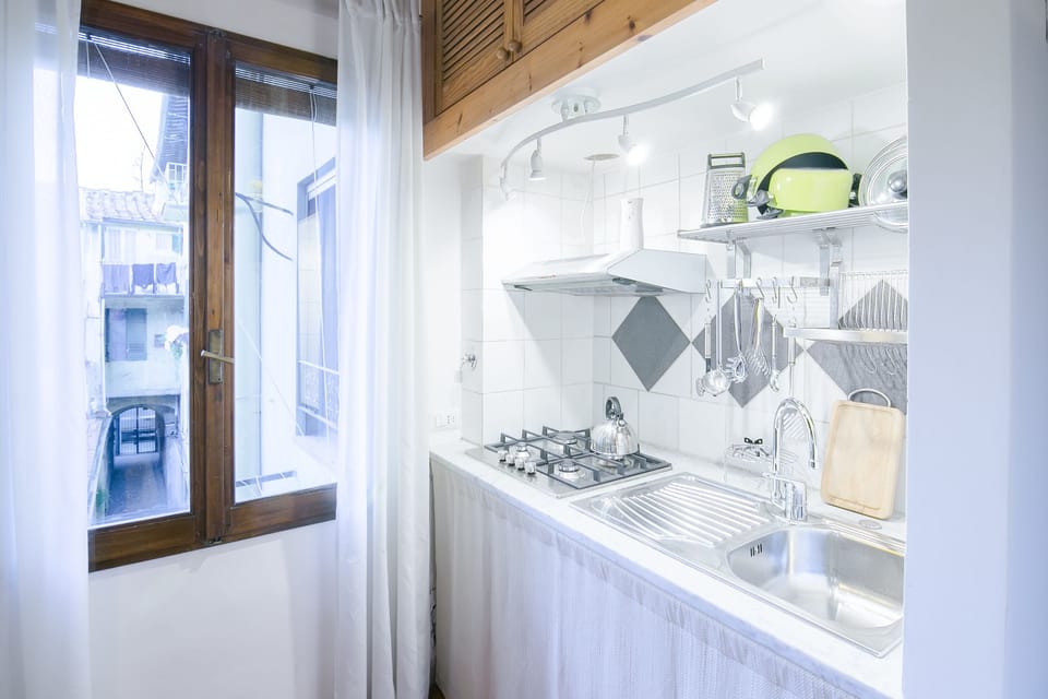 Romantic Loft, 1 Bedroom | Private kitchen | Full-size fridge, microwave, stovetop, espresso maker