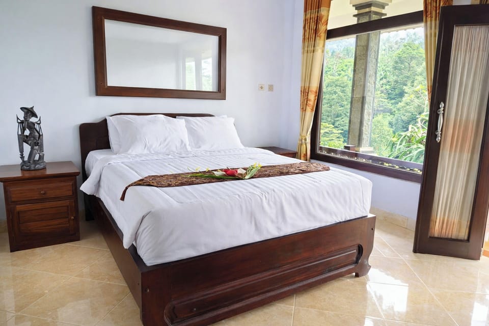 Standard Room | Desk, free WiFi