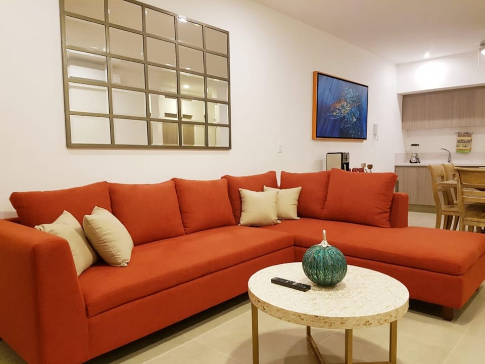 Apartment | Living room | Flat-screen TV