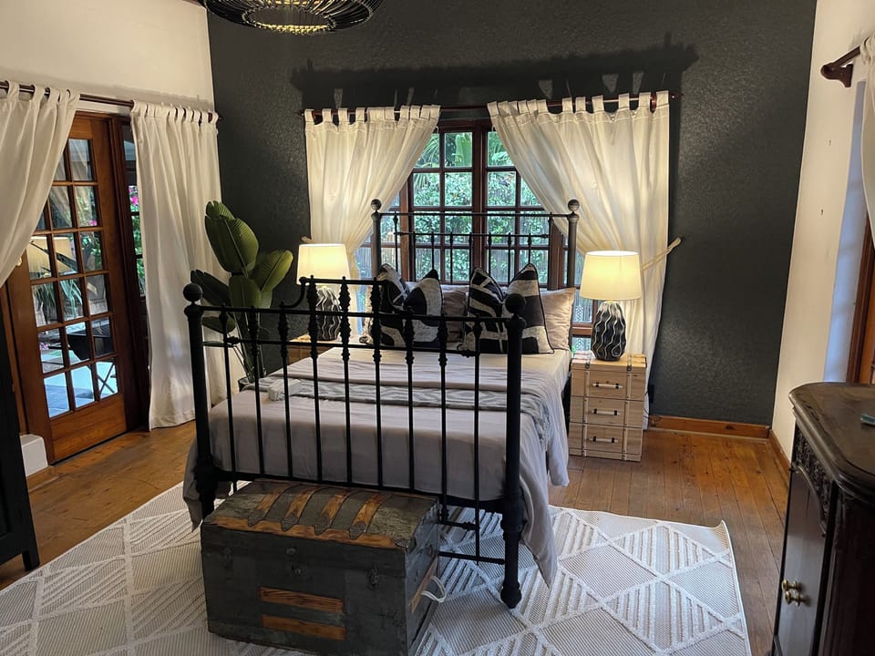 Comfort Double Room | In-room safe, individually decorated, individually furnished