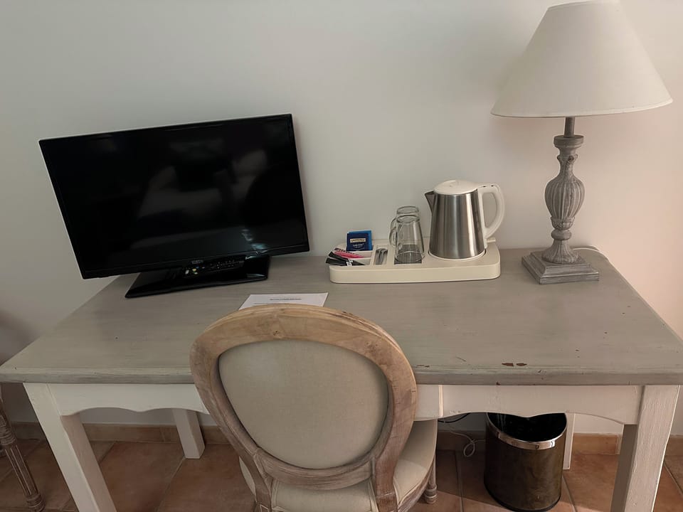 Superior Triple Room, Ensuite, Garden View | Room amenity