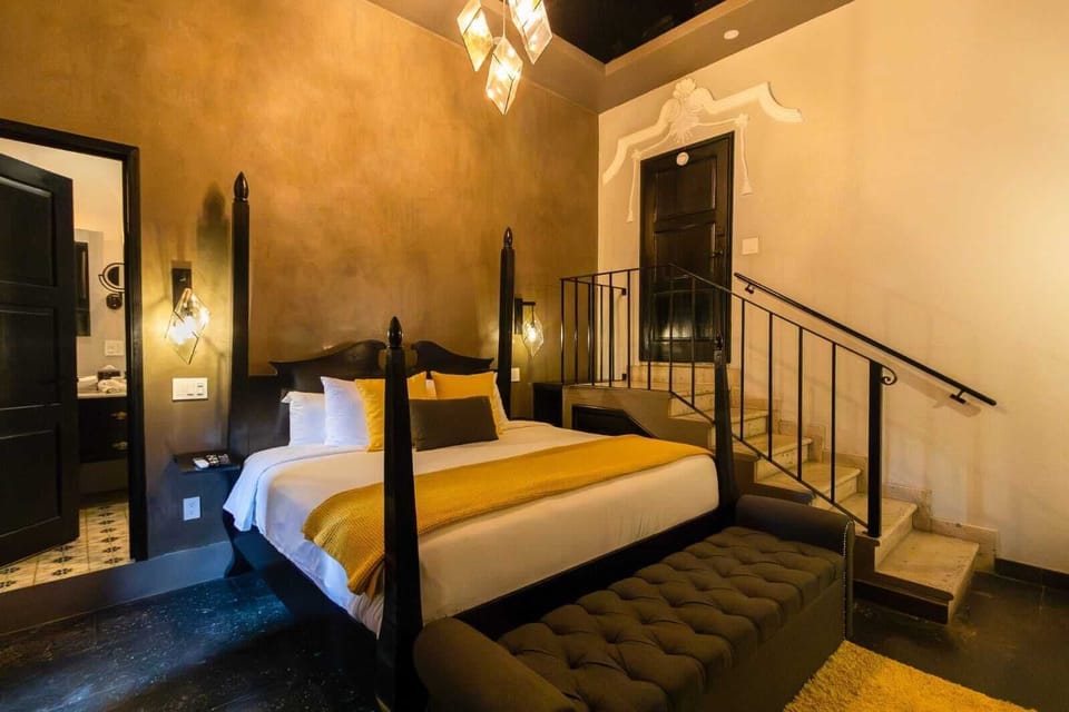 Comfort Double Room, 1 King Bed, Fireplace, Courtyard View, GENOA | Premium bedding, in-room safe, desk, iron/ironing board