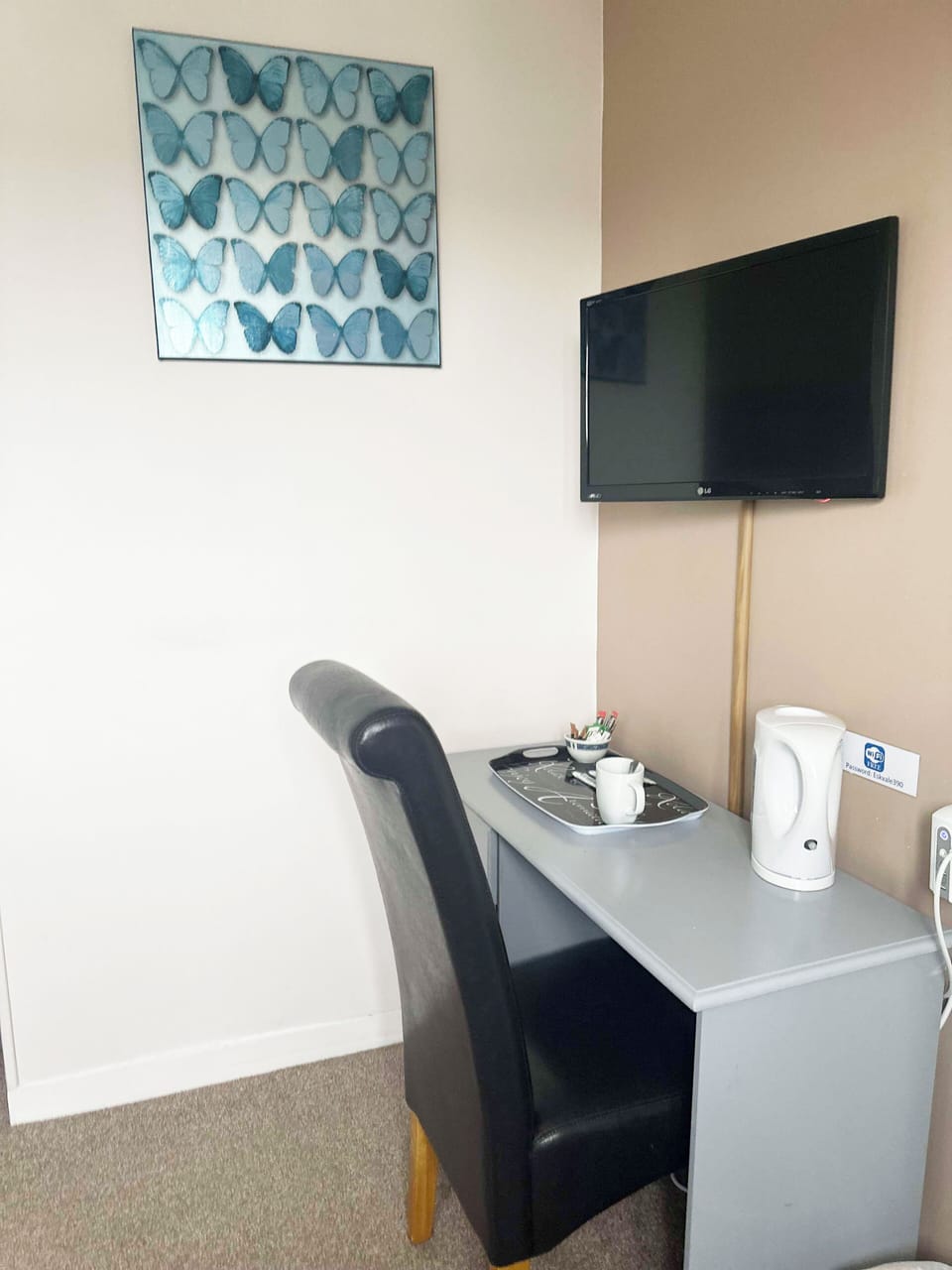 Standard Single Room, Shared Bathroom | Free WiFi, bed sheets