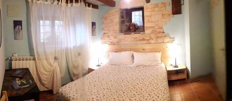 Apartment, Multiple Beds, 2 Bathrooms | Down comforters, free WiFi, bed sheets