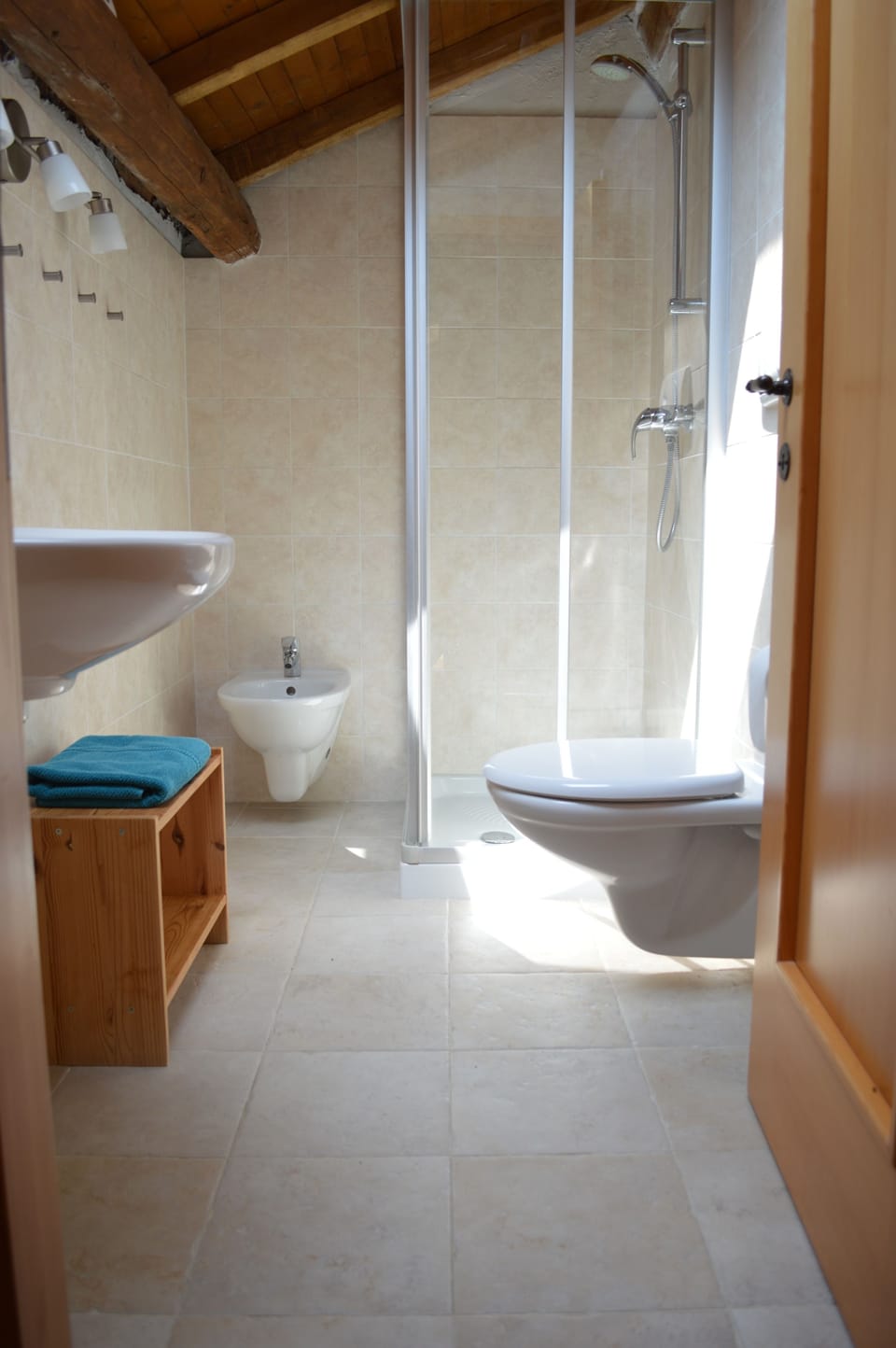 Quadruple Room, Multiple Beds, Non Smoking, River View | Bathroom | Shower, rainfall showerhead, bidet, towels