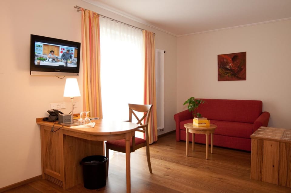 32-inch flat-screen TV with satellite channels, TV