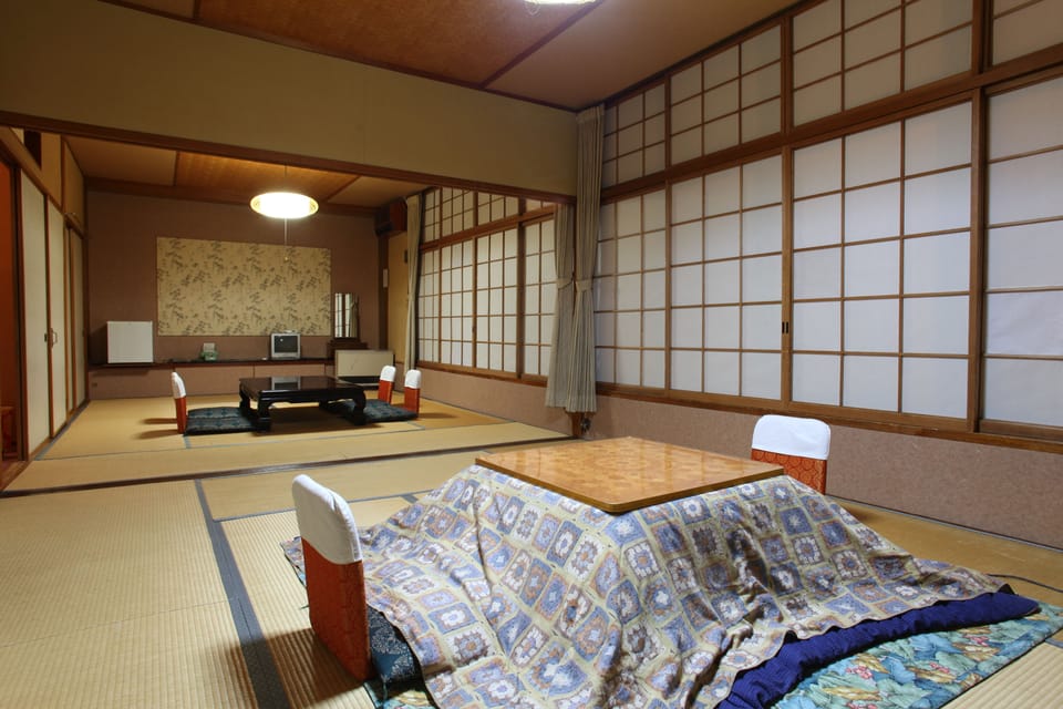 Run of House, Japanese Style Room | In-room safe, bed sheets
