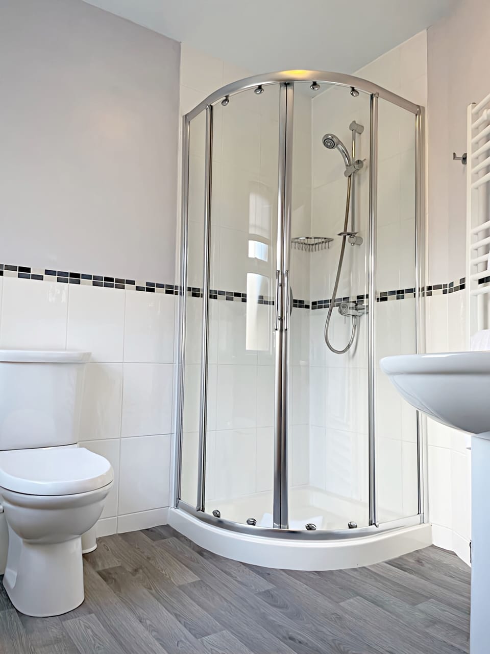 Standard Single Room | Bathroom | Towels