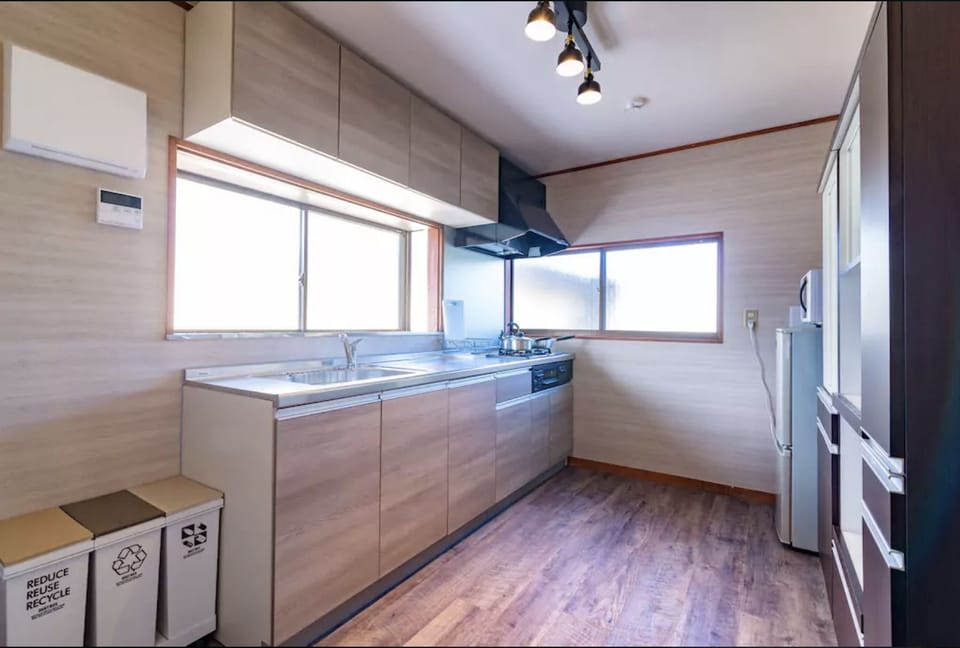 Private Vacation Home | Private kitchenette | Fridge, microwave, stovetop, coffee/tea maker
