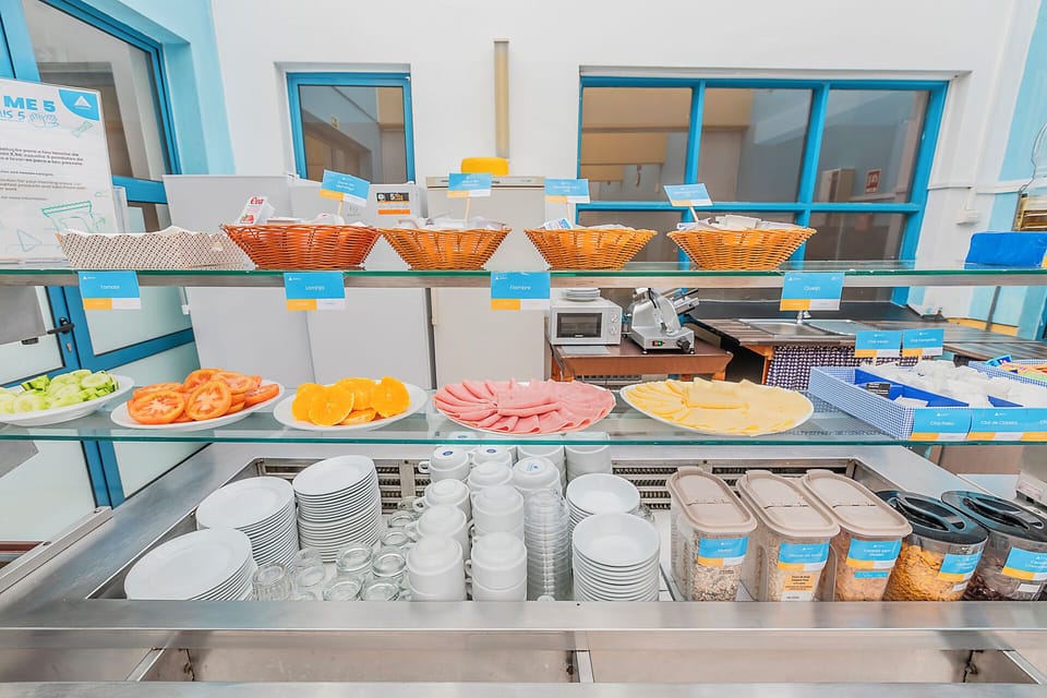 Breakfast buffet